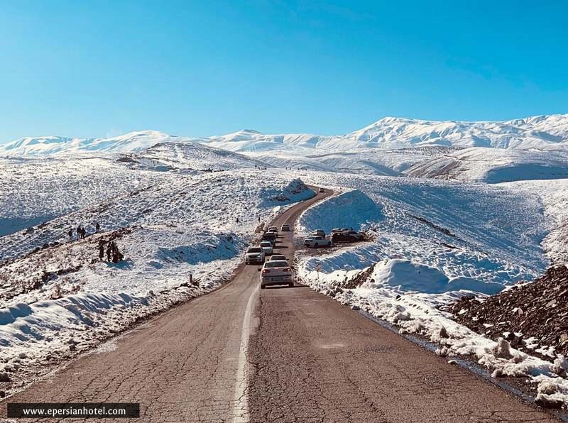 مسیر دسترسی روستای دهبار مشهد در زمستان